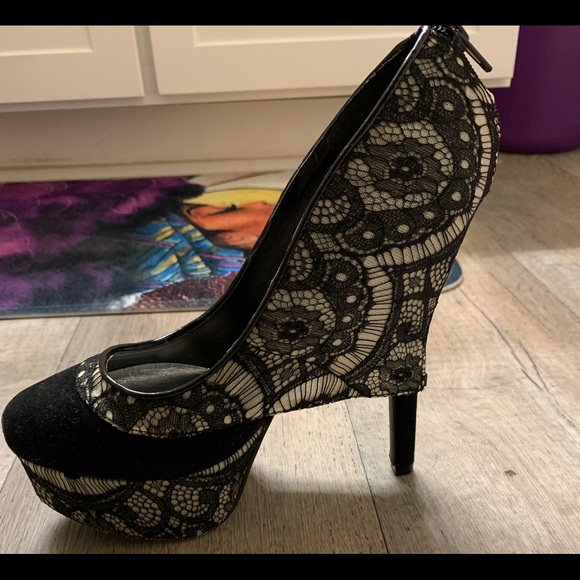 Stilettos 👠 - Picture 2 of 6